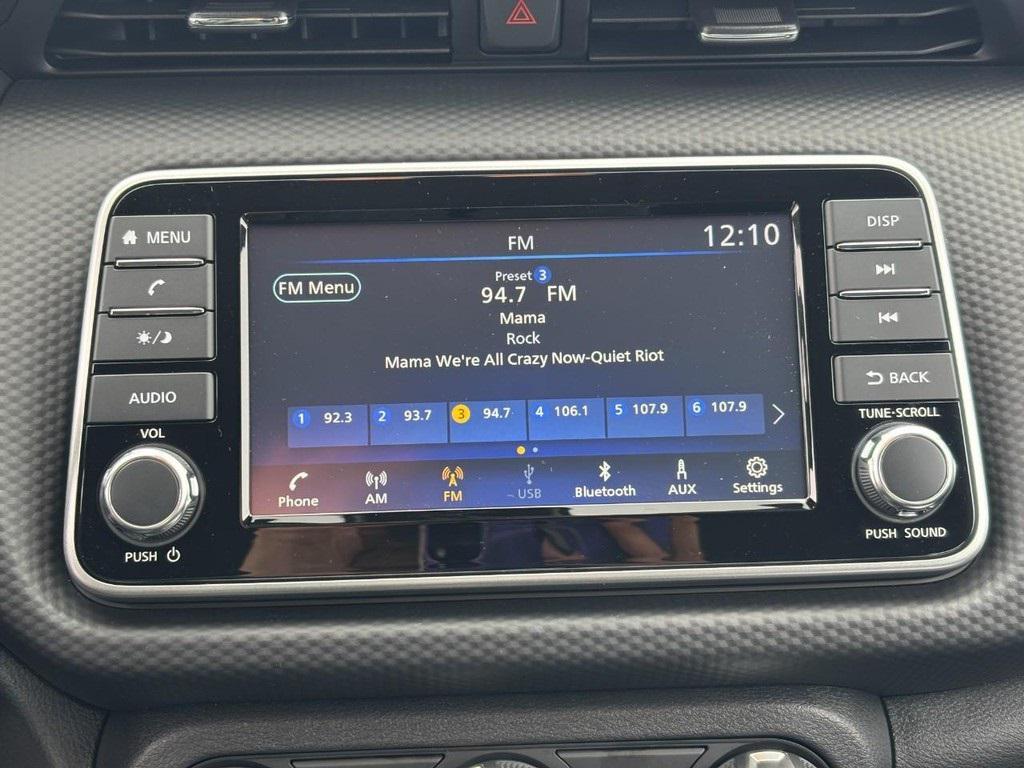 new 2025 Nissan Kicks car, priced at $21,865