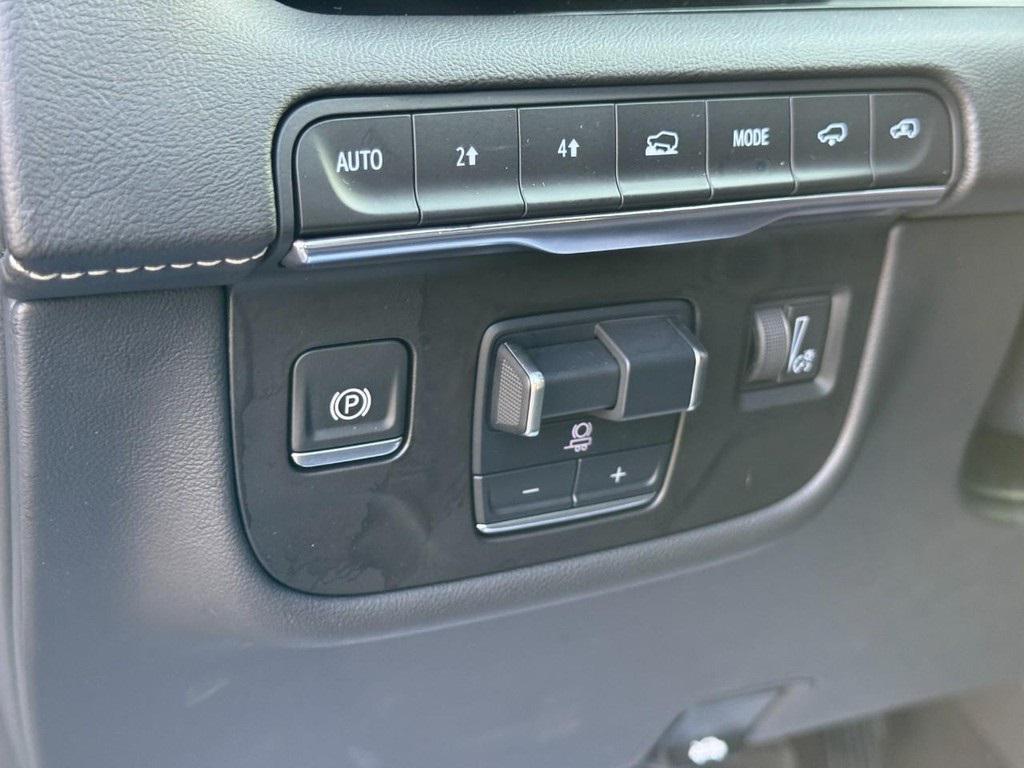 used 2024 Cadillac Escalade car, priced at $89,990