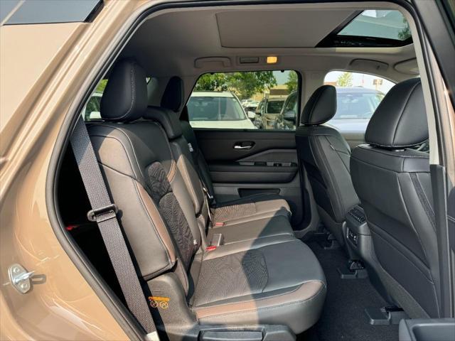 new 2025 Nissan Pathfinder car, priced at $50,105