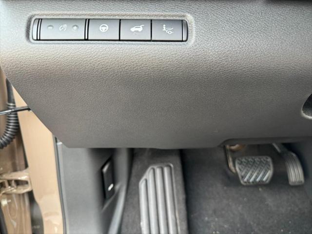 new 2025 Nissan Pathfinder car, priced at $50,105