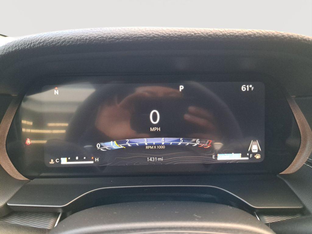 used 2025 Jeep Grand Cherokee car, priced at $37,045