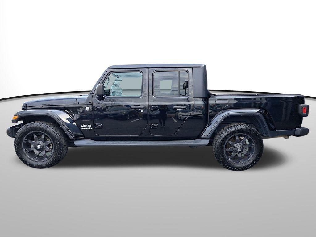 used 2023 Jeep Gladiator car, priced at $30,000