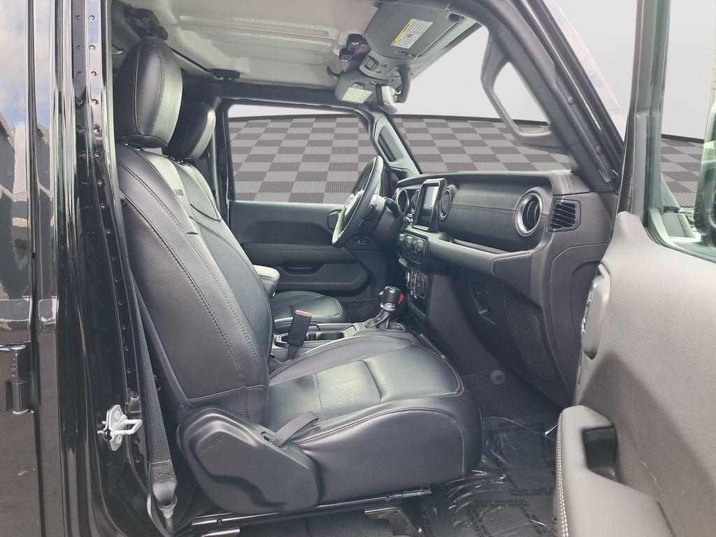 used 2023 Jeep Gladiator car, priced at $30,000