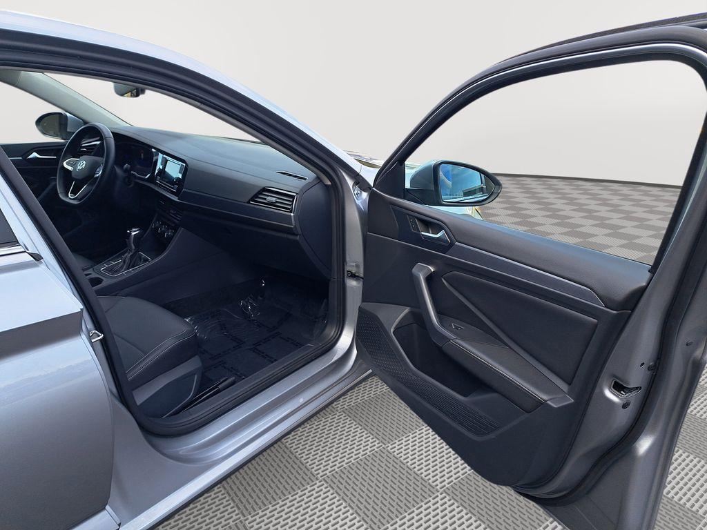 used 2024 Volkswagen Jetta car, priced at $20,363
