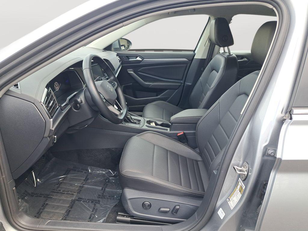used 2024 Volkswagen Jetta car, priced at $20,363