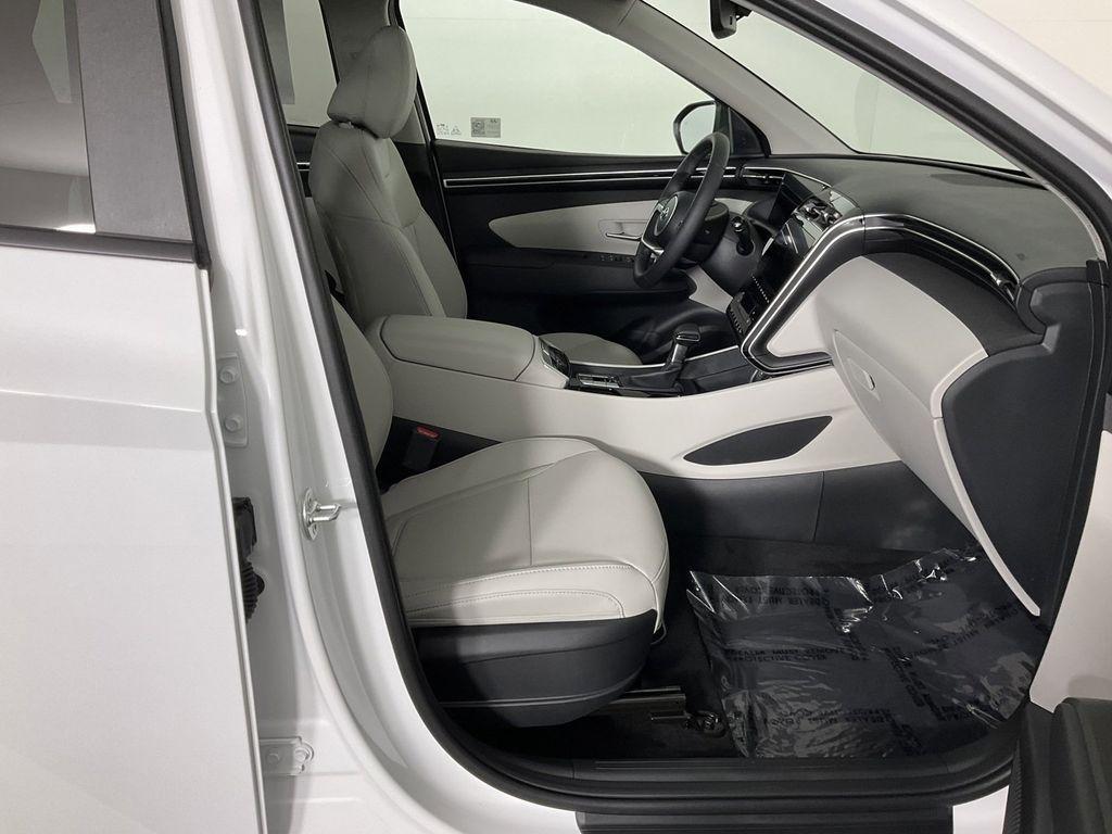 new 2024 Hyundai Tucson car, priced at $28,674