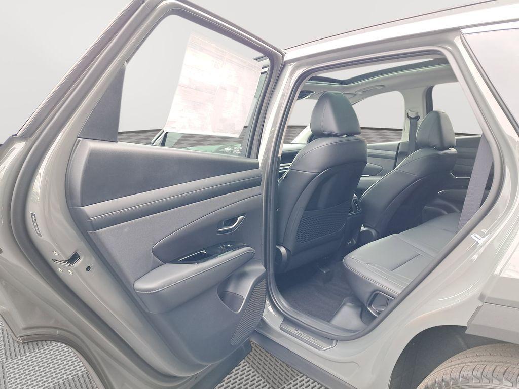 new 2025 Hyundai Tucson car, priced at $39,235