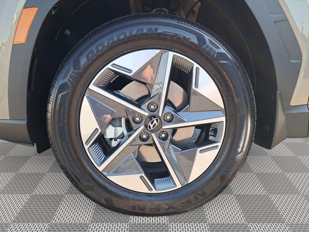 used 2025 Hyundai TUCSON Hybrid car, priced at $32,410