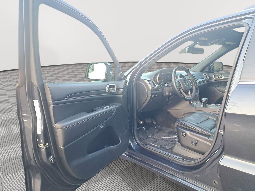 used 2014 Jeep Grand Cherokee car, priced at $14,991