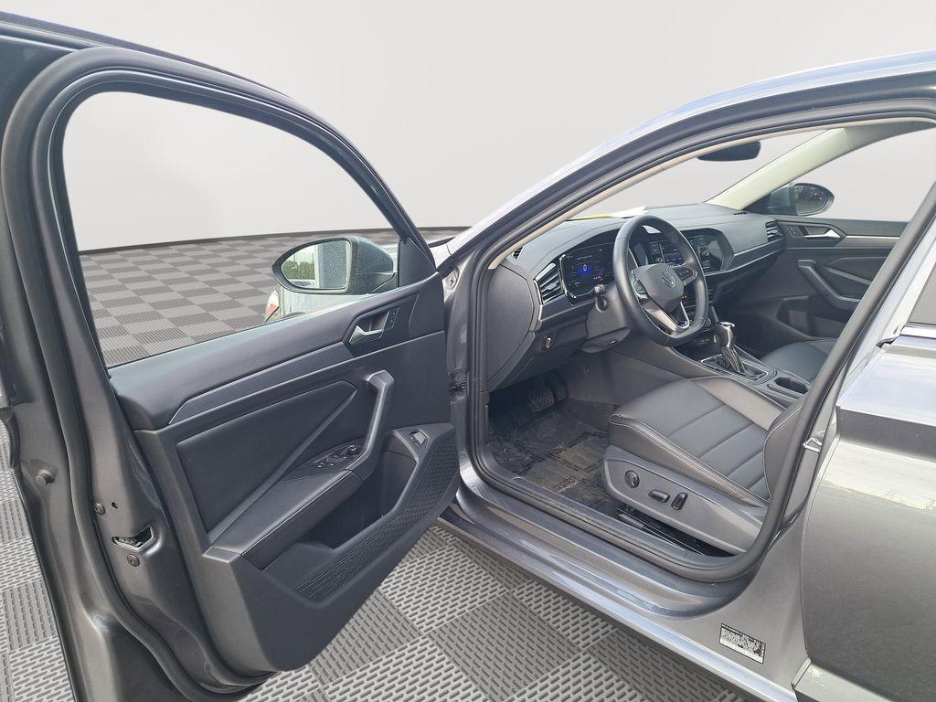 used 2024 Volkswagen Jetta car, priced at $20,321