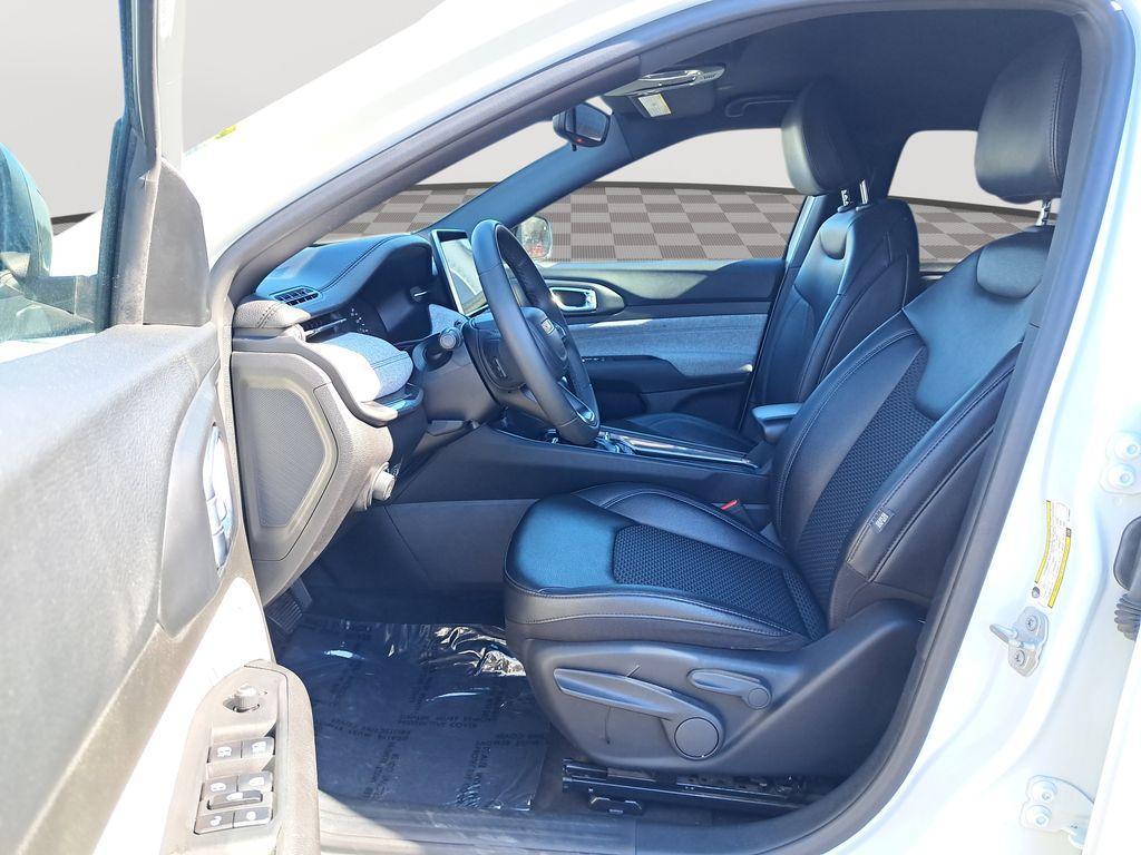 used 2024 Jeep Compass car, priced at $20,136