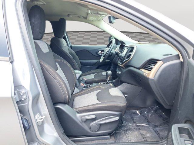 used 2016 Jeep Cherokee car, priced at $11,591