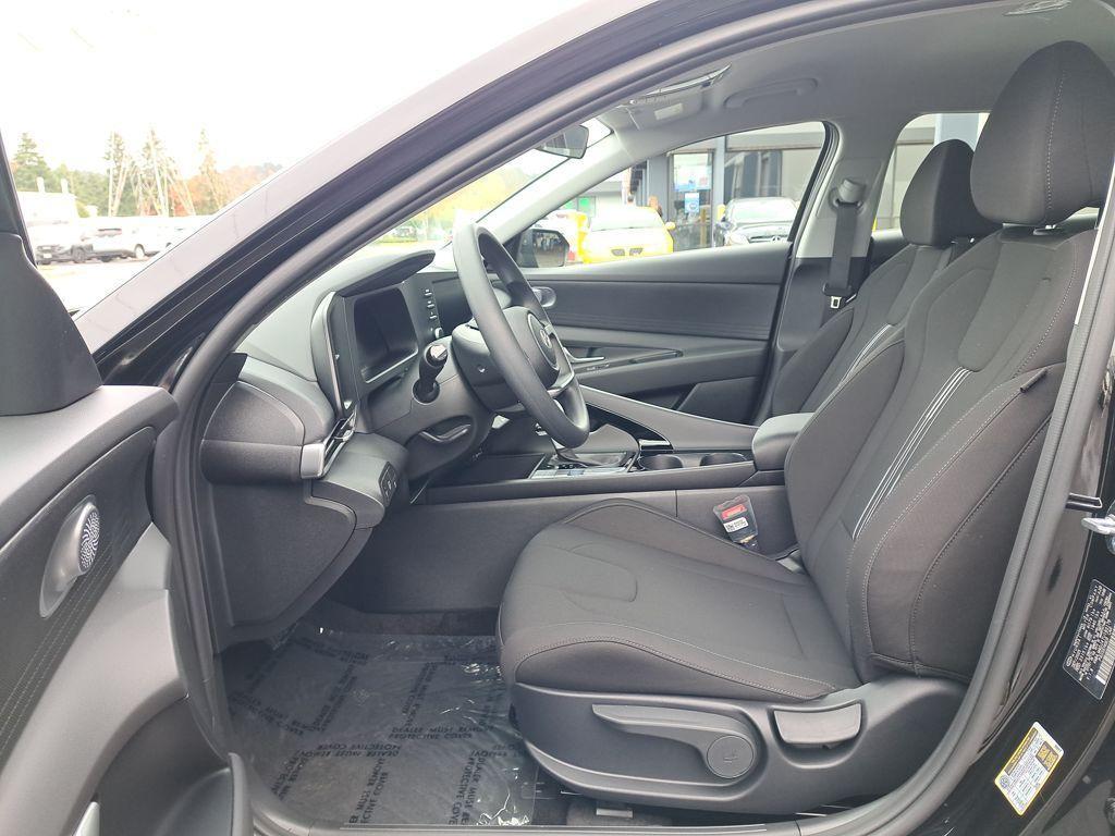 new 2026 Hyundai ELANTRA HEV car, priced at $26,555