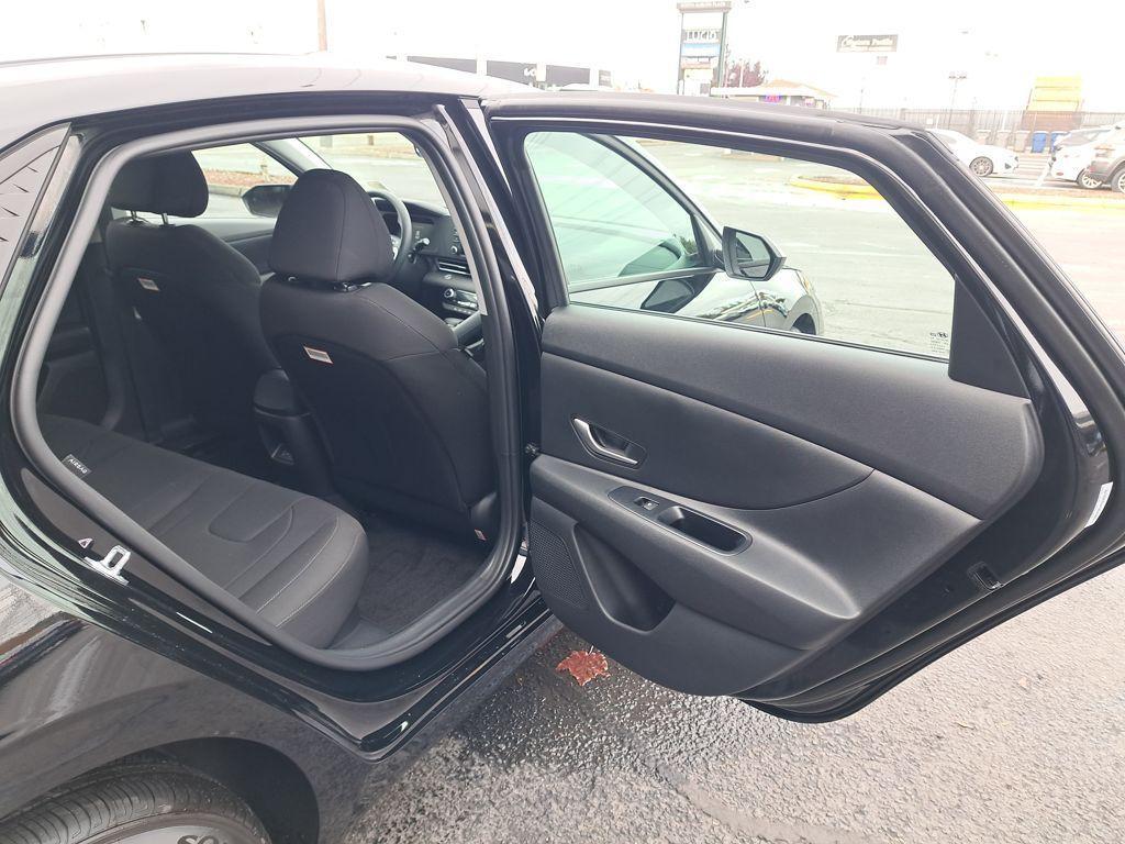 new 2026 Hyundai ELANTRA HEV car, priced at $26,555