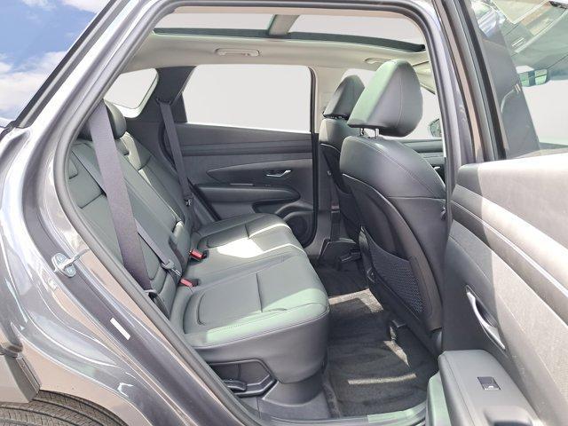 new 2025 Hyundai TUCSON Hybrid car, priced at $37,812