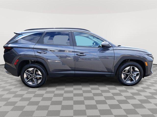 new 2025 Hyundai TUCSON Hybrid car, priced at $37,812