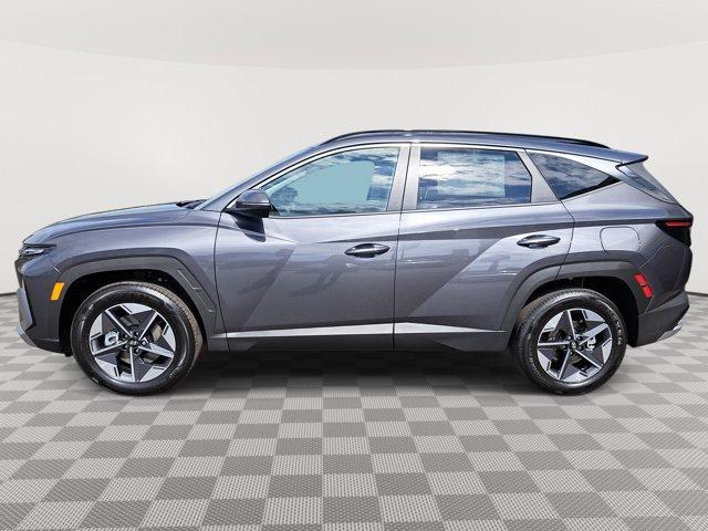 new 2025 Hyundai TUCSON Hybrid car, priced at $37,812