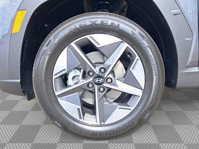 new 2025 Hyundai TUCSON Hybrid car, priced at $37,812