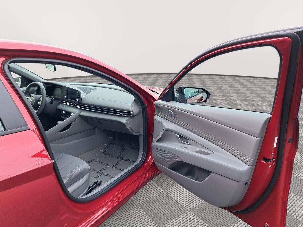 new 2025 Hyundai Elantra car, priced at $24,580