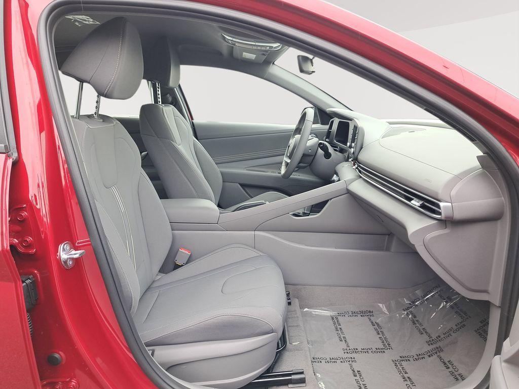 new 2025 Hyundai Elantra car, priced at $24,580