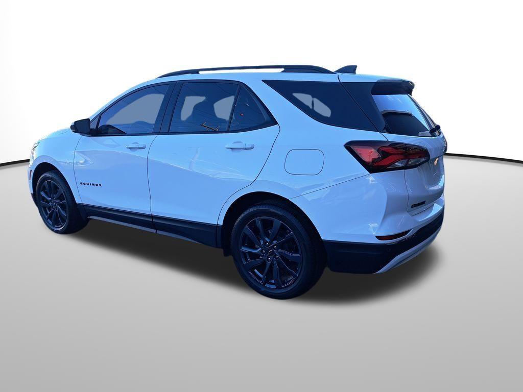 used 2022 Chevrolet Equinox car, priced at $24,823