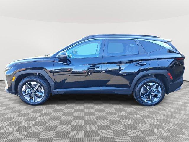 new 2025 Hyundai TUCSON Hybrid car, priced at $34,974