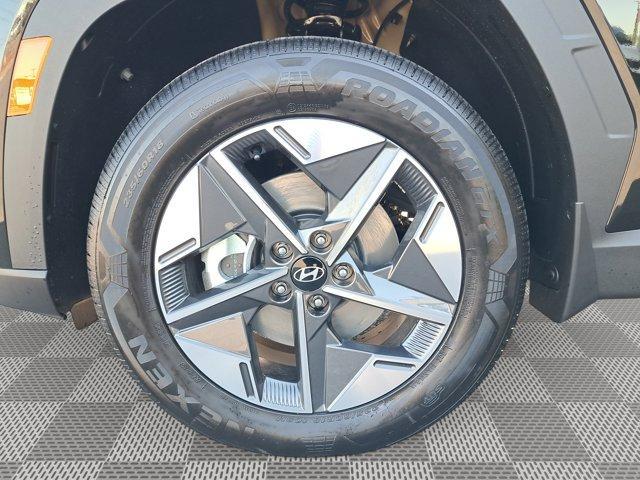 new 2025 Hyundai TUCSON Hybrid car, priced at $34,974