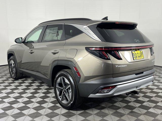 new 2025 Hyundai TUCSON Hybrid car, priced at $37,490