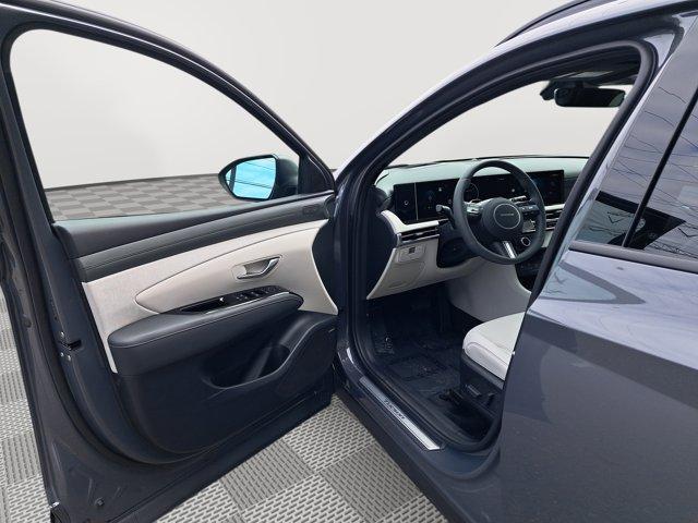 new 2025 Hyundai Tucson car, priced at $40,792