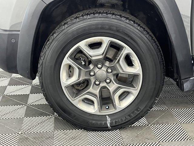 used 2019 Jeep Cherokee car, priced at $19,134