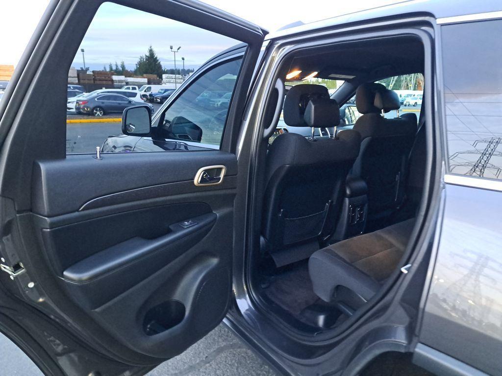 used 2017 Jeep Grand Cherokee car, priced at $14,995