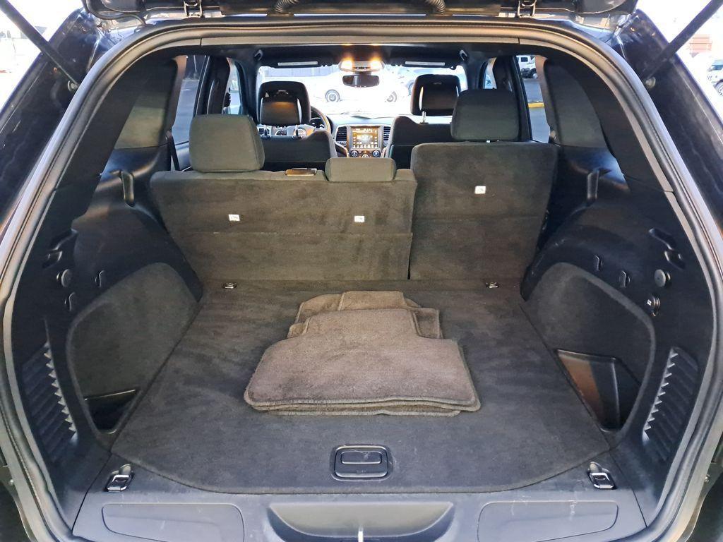 used 2017 Jeep Grand Cherokee car, priced at $14,995