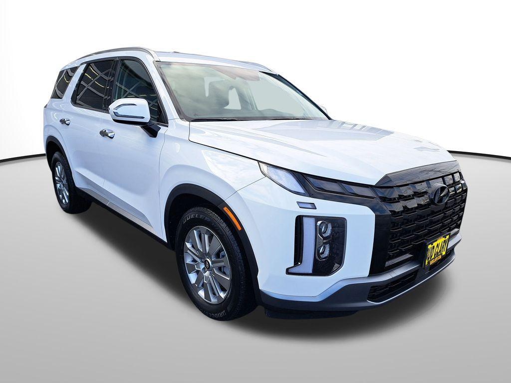 new 2025 Hyundai Palisade car, priced at $37,186