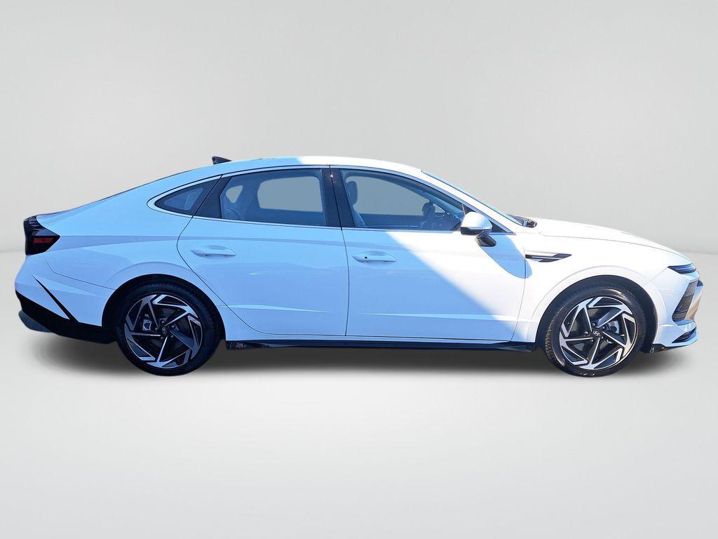 new 2026 Hyundai Sonata car, priced at $32,600