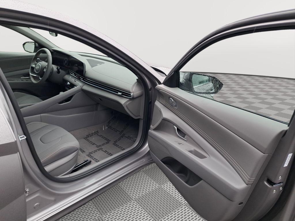 new 2025 Hyundai Elantra car, priced at $22,791
