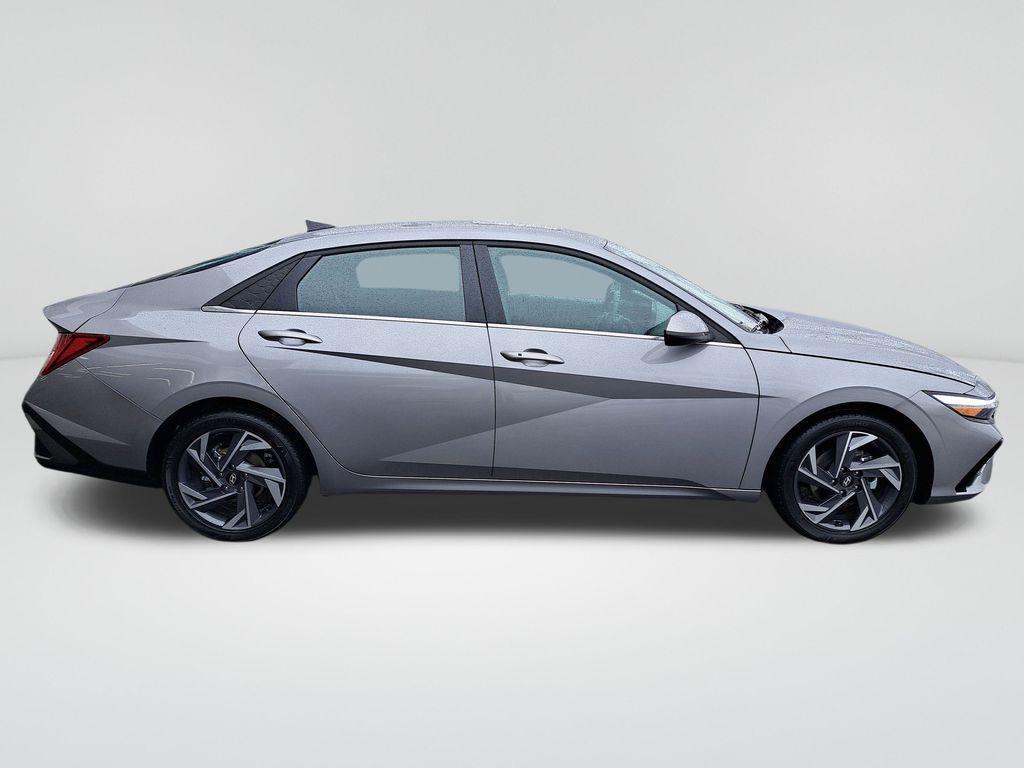 new 2025 Hyundai Elantra car, priced at $22,791