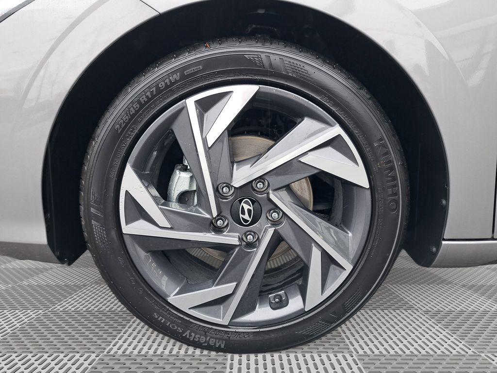 new 2025 Hyundai Elantra car, priced at $22,791
