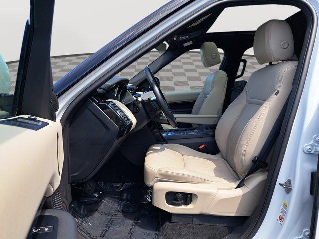 used 2019 Land Rover Discovery car, priced at $15,891