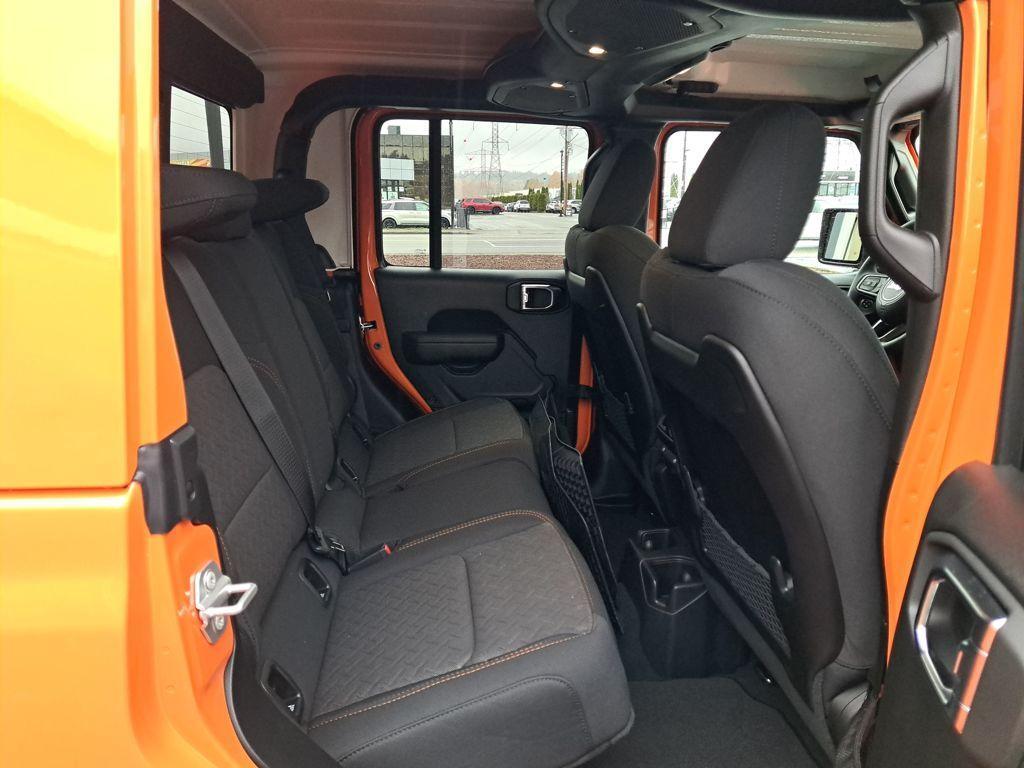 used 2025 Jeep Gladiator car, priced at $52,157