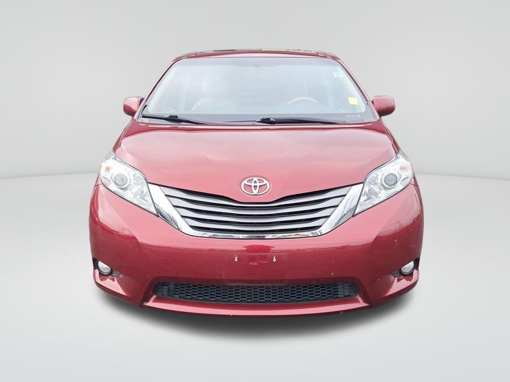 used 2014 Toyota Sienna car, priced at $18,210