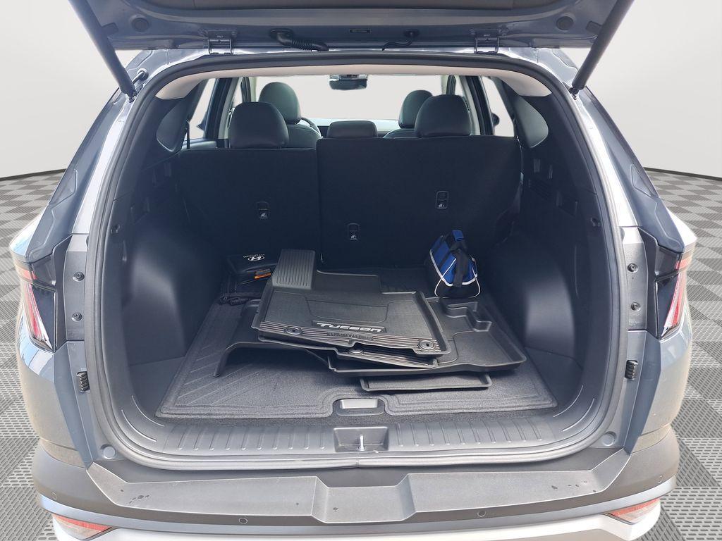new 2025 Hyundai Tucson car, priced at $36,077