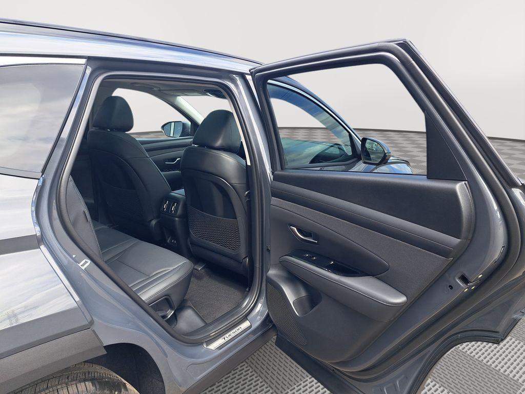 new 2025 Hyundai Tucson car, priced at $36,077