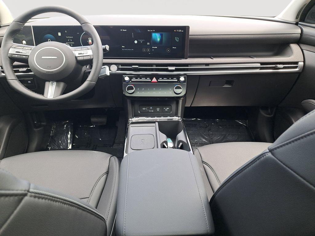 new 2025 Hyundai Tucson car, priced at $36,077