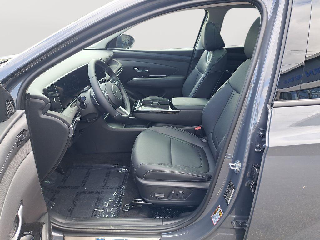 new 2025 Hyundai Tucson car, priced at $36,077