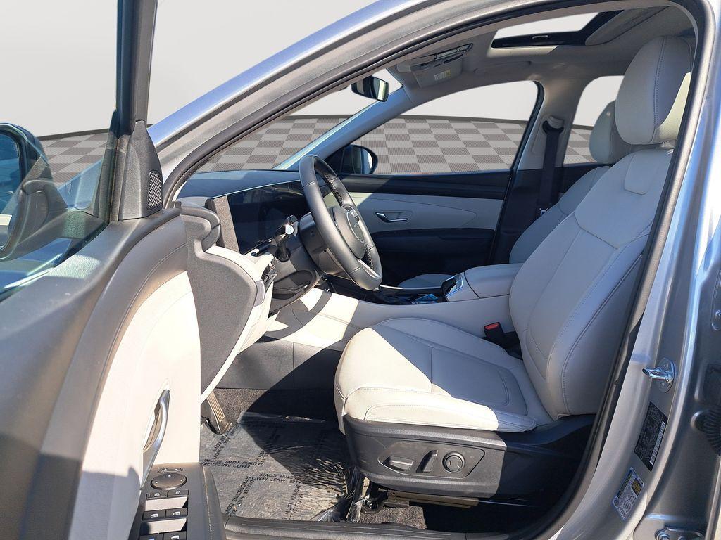 new 2025 Hyundai Tucson car, priced at $33,874