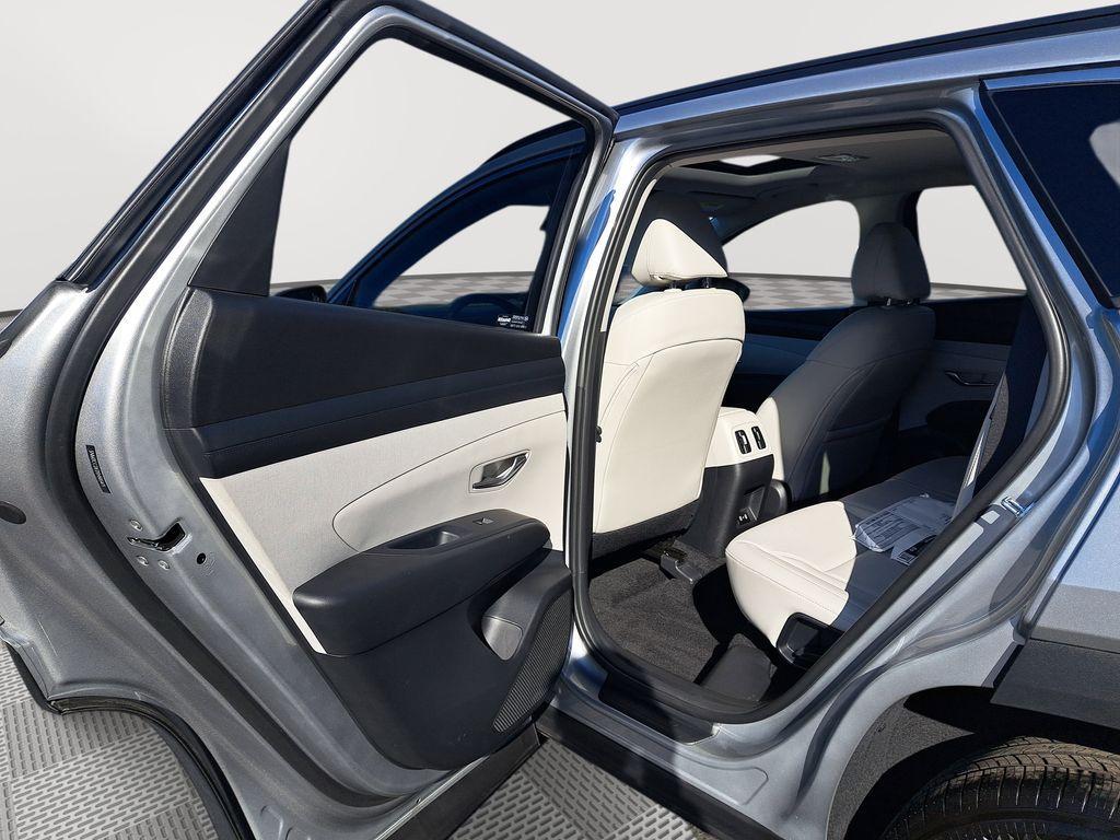 new 2025 Hyundai Tucson car, priced at $33,874