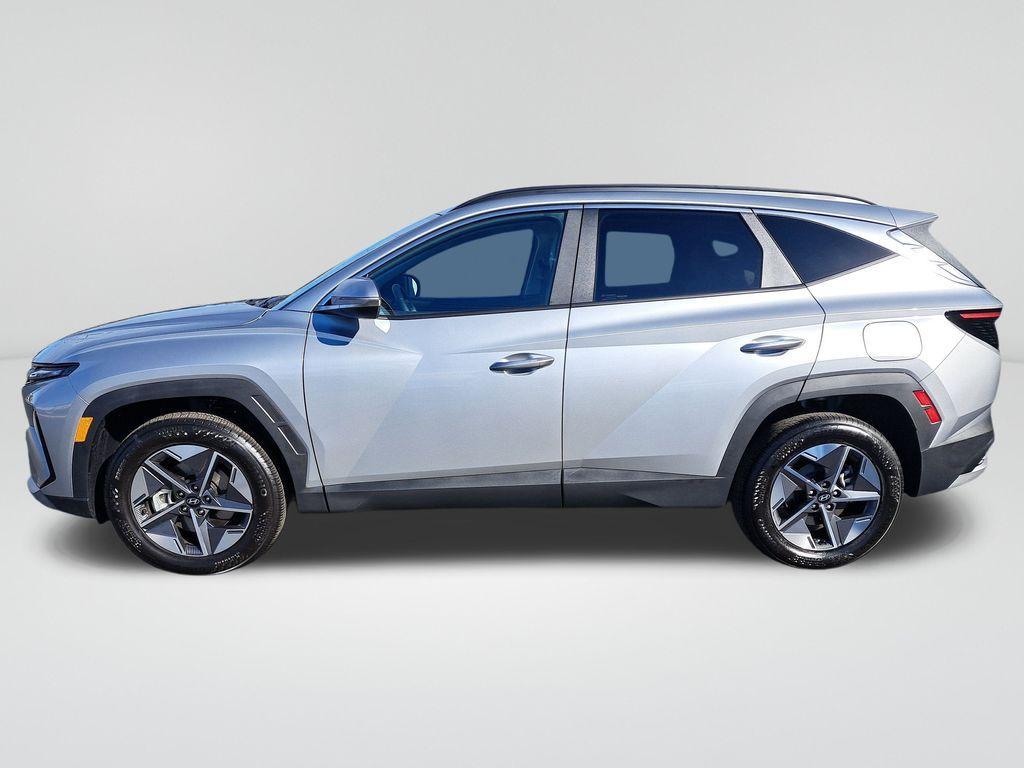 new 2025 Hyundai Tucson car, priced at $33,874
