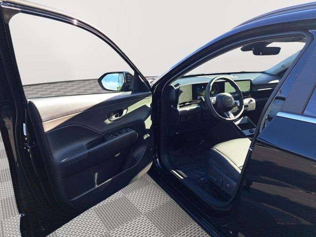 new 2025 Hyundai Kona EV car
