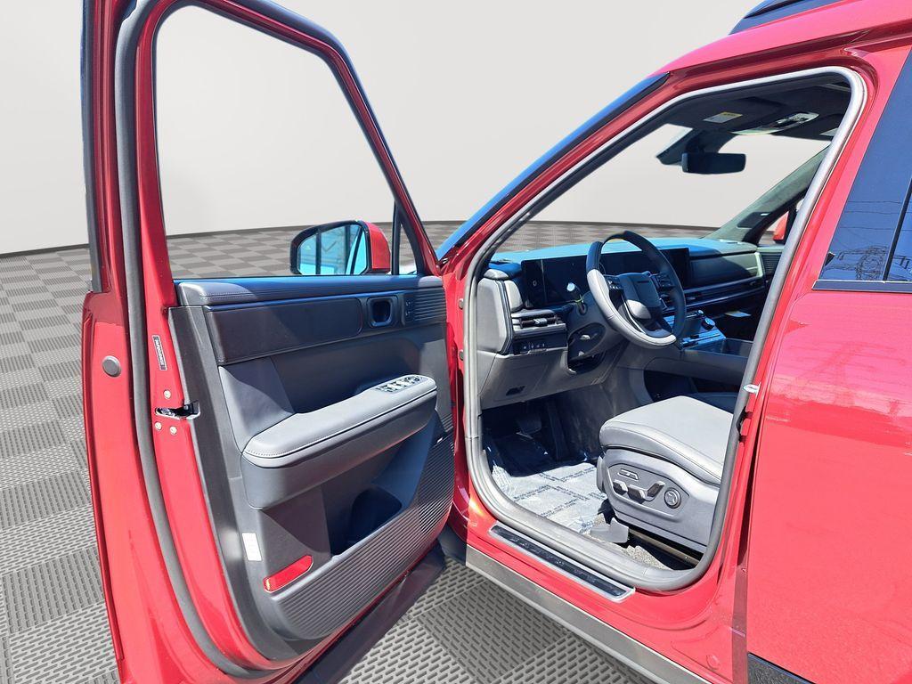 new 2025 Hyundai Santa Fe car, priced at $50,625