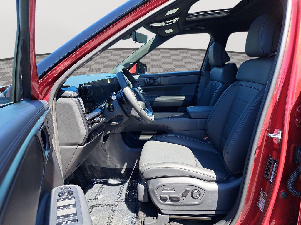 new 2025 Hyundai Santa Fe car, priced at $50,625